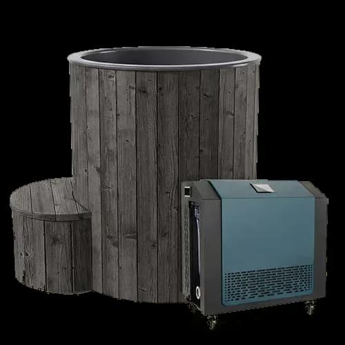 SaunaLife's studio image of the S1N Cold Plunge from the same Soak Series, in black stained wood: a round tub with a grey rim, a round step, and a teal chiller unit on wheels.